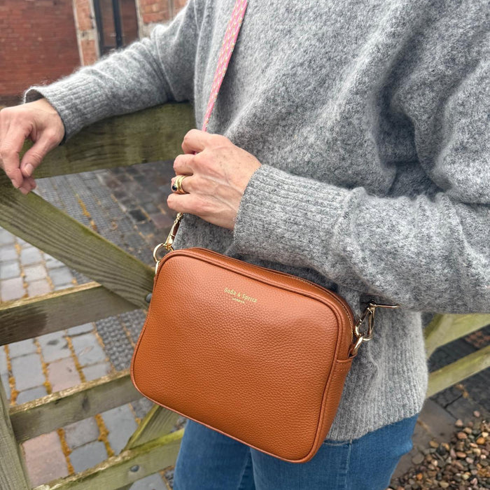 Lyla Crossbody Bag - Tan