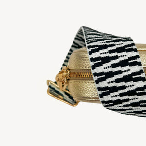 Black & White Zigzag Strap thumbnail-image-13