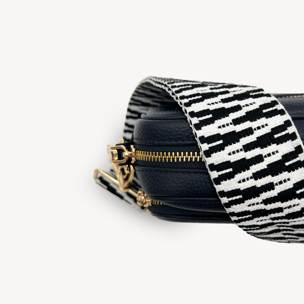 Black & White Zigzag Strap thumbnail-image-33