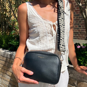 Lyla Crossbody Bag - Black thumbnail-image-11