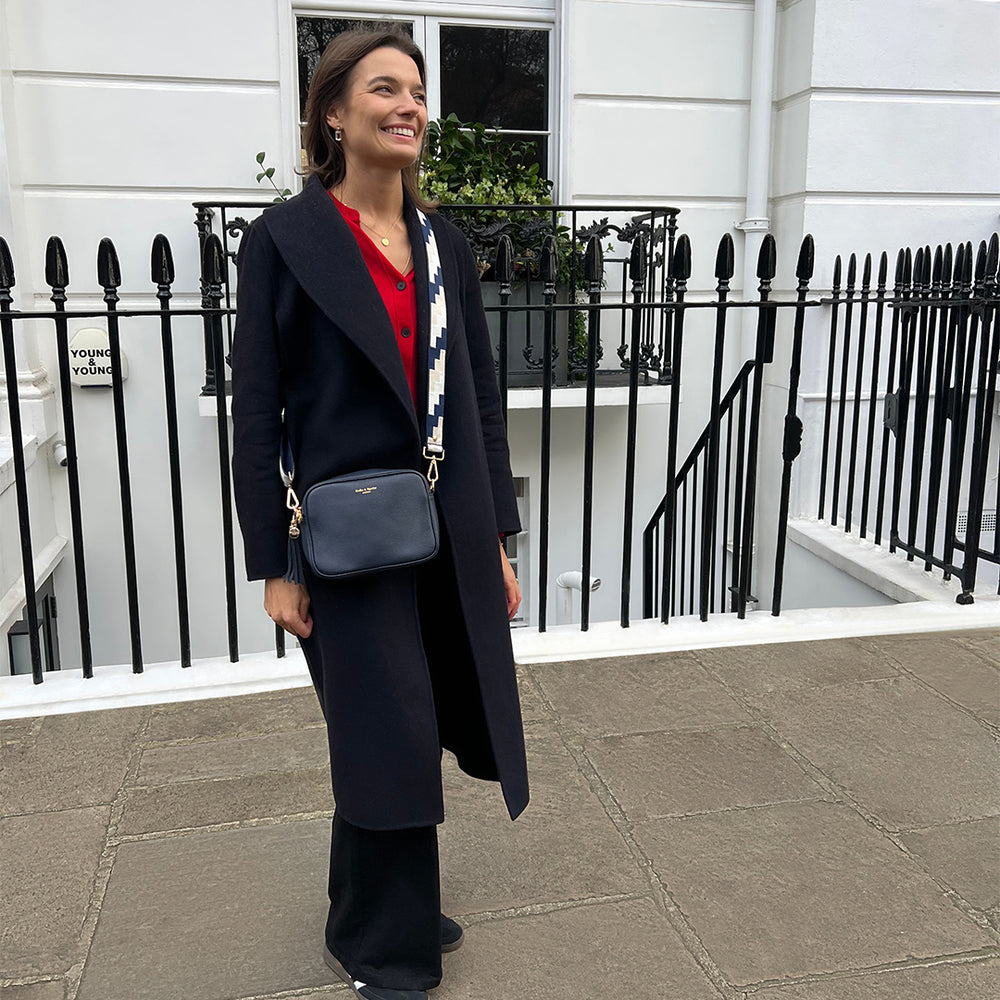 Lyla Crossbody Bag - Navy thumbnail-image-11