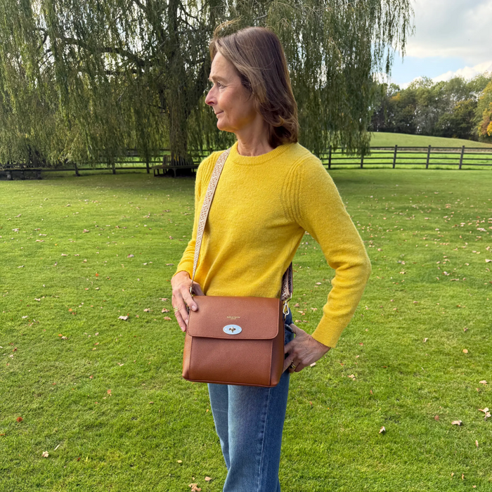 Elara Messenger Bag - Tan