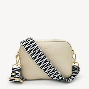 Black & White Zigzag Strap thumbnail-image-14