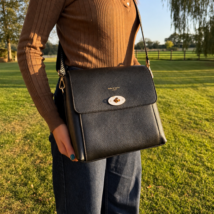 Elara Messenger Bag - Black