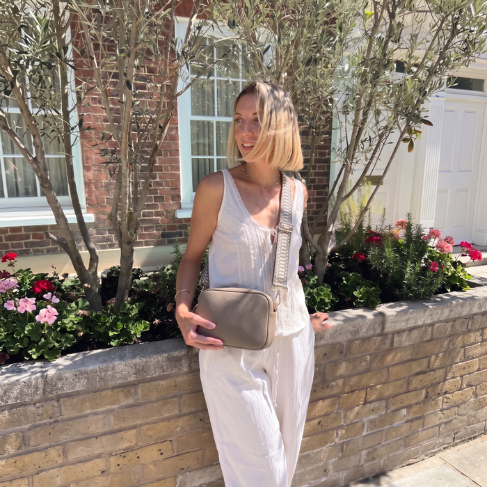 Lyla Crossbody Bag - Taupe