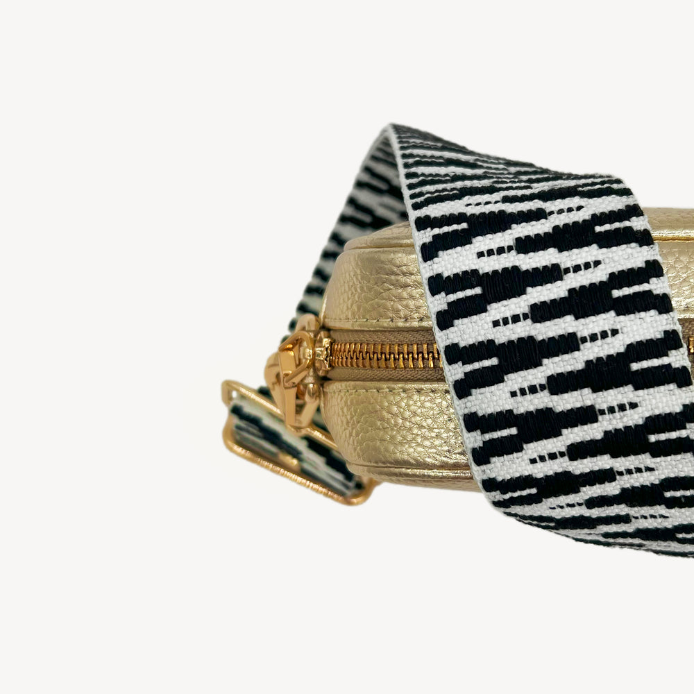 Black & White Zigzag Strap thumbnail-image-13