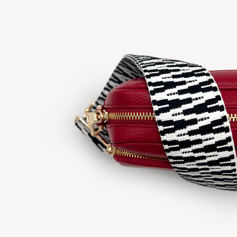 Black & White Zigzag Strap