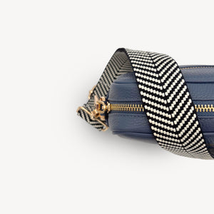 Black & White Chevron Strap thumbnail-image-17