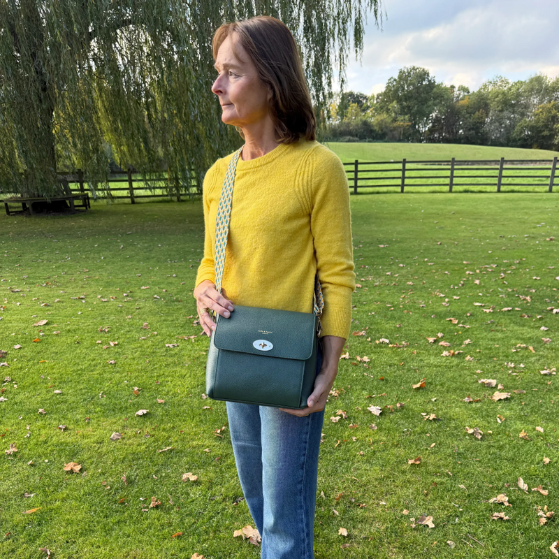 Elara Messenger Bag - Racing Green