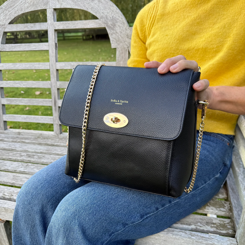 Elara Messenger Bag - Black