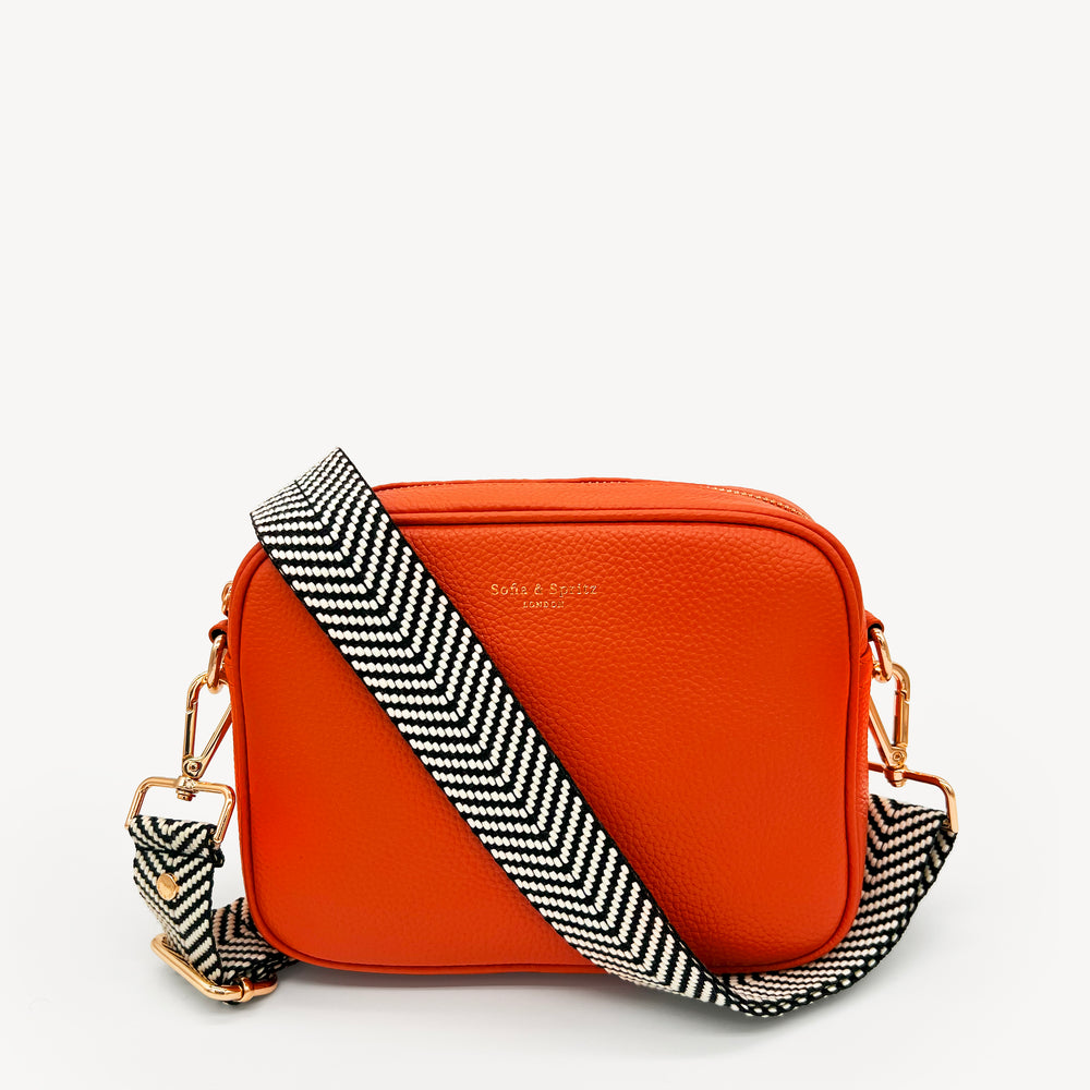 Black & White Chevron Strap thumbnail-image-10