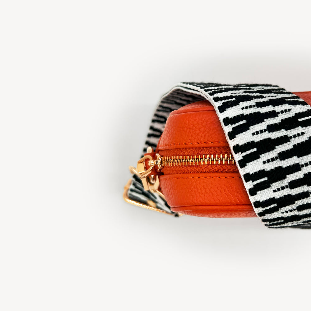 Black & White Zigzag Strap thumbnail-image-11