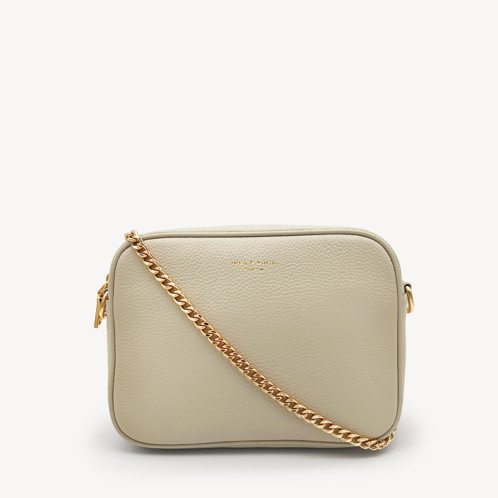 Gold Chain Crossbody Strap thumbnail-image-13