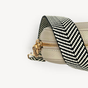 Black & White Chevron Strap thumbnail-image-15