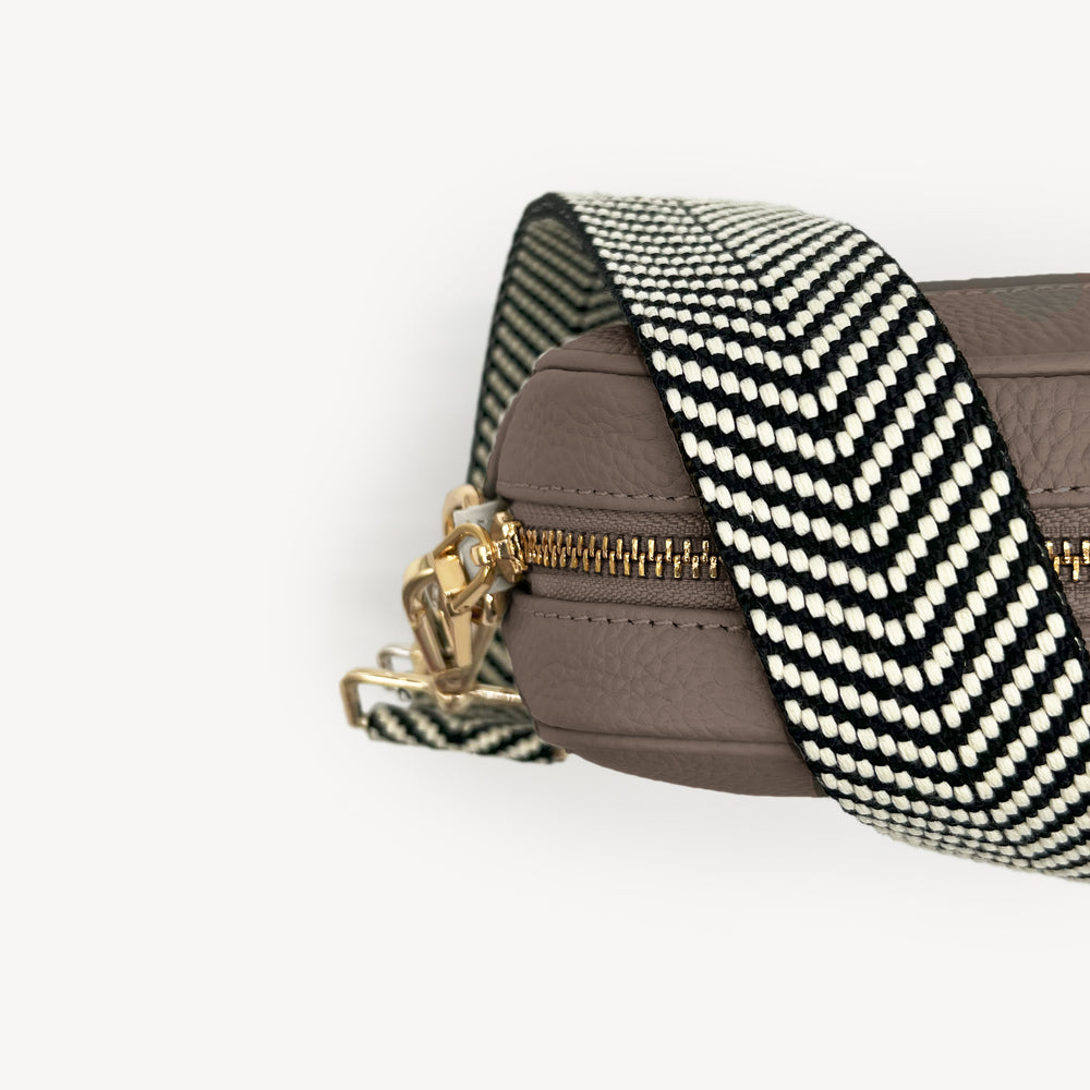 Black & White Chevron Strap thumbnail-image-57