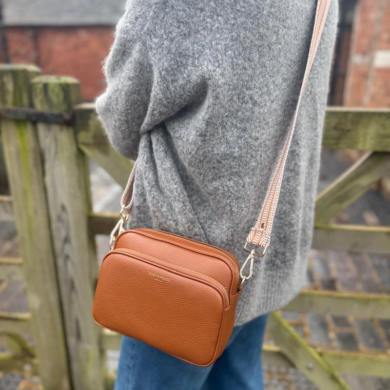 Alba Crossbody Bag - Tan